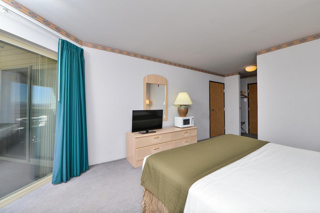West Star Hotel And Casino Джакпот Екстериор снимка
