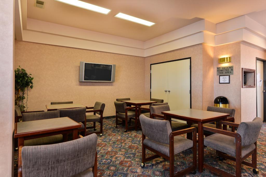 West Star Hotel And Casino Джакпот Екстериор снимка