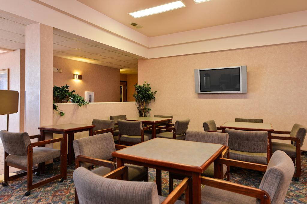 West Star Hotel And Casino Джакпот Екстериор снимка